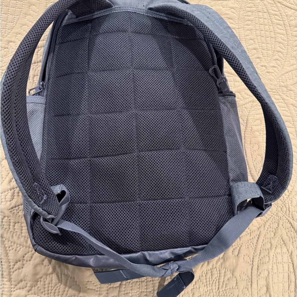 Nike Gray Backpack - Picture 5 of 10